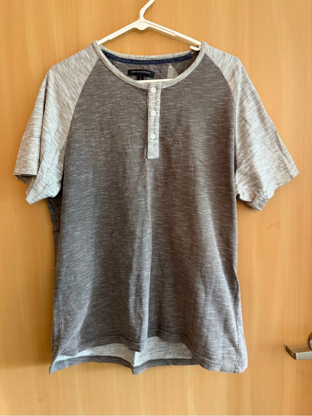 Banana Republic Two-Tone Grey Short-Sleeve Henley